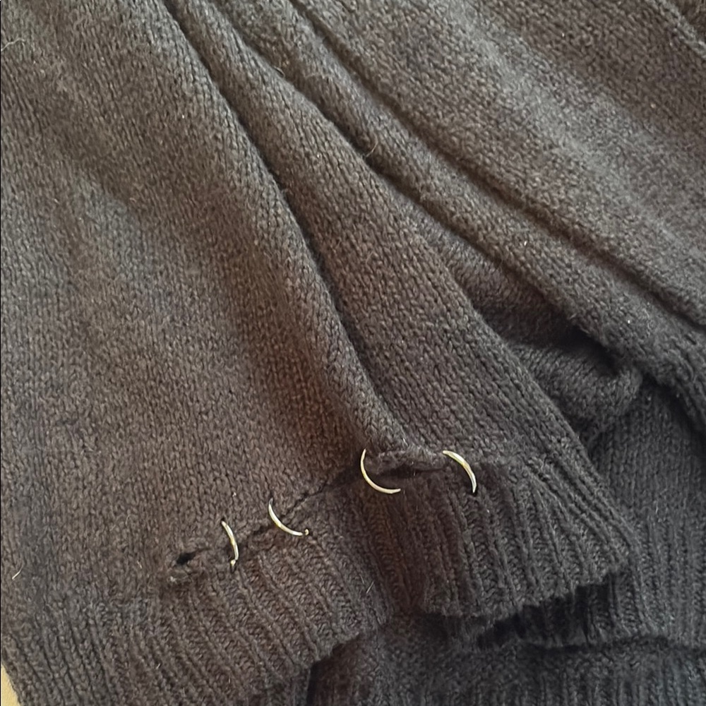 Lauren Moshi Black Women's Sweater with metal Accents - Picture 3 of 5
